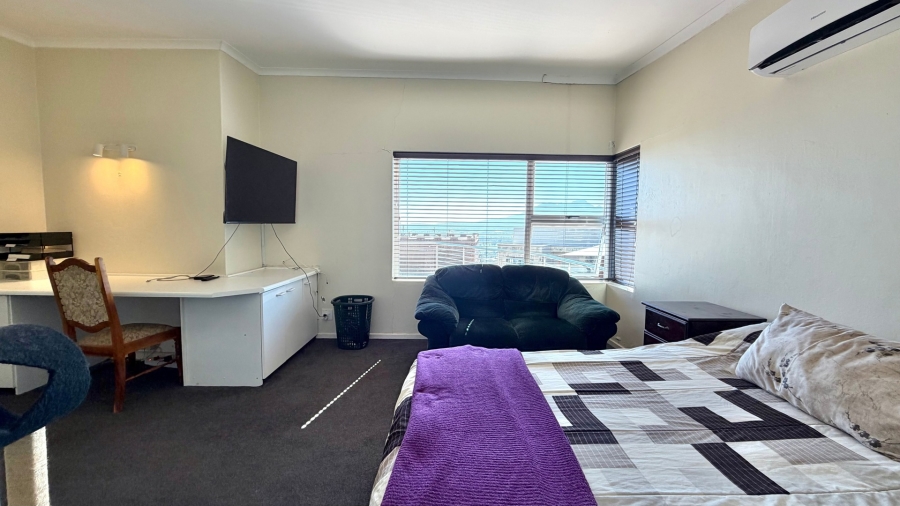 3 Bedroom Property for Sale in Mountainside Western Cape